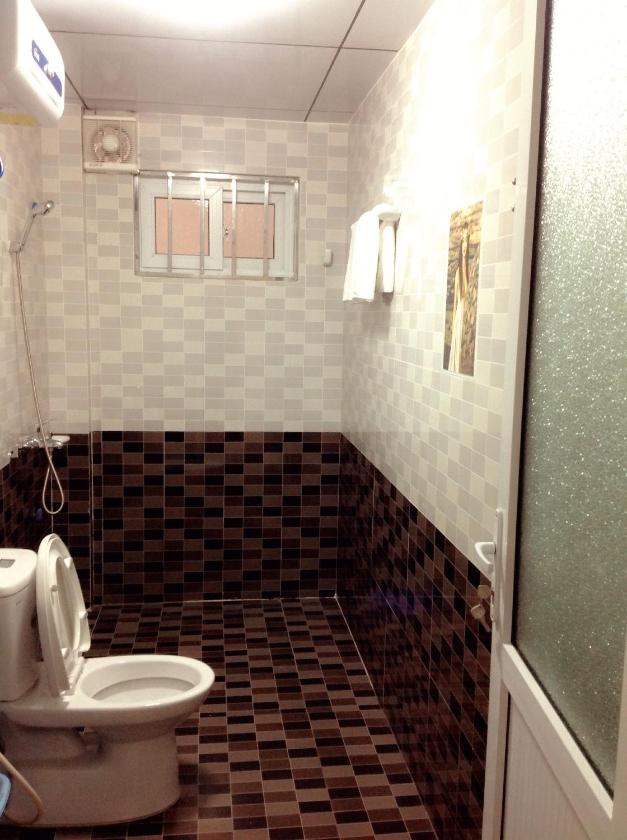 Phòng Hạng Tiết kiệm Cho 4 Người Phòng Hạng Tiết kiệm Cho 4 Người