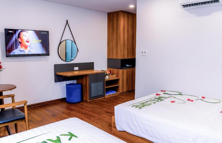 Phòng Deluxe 4 Người Phòng Deluxe 4 Người