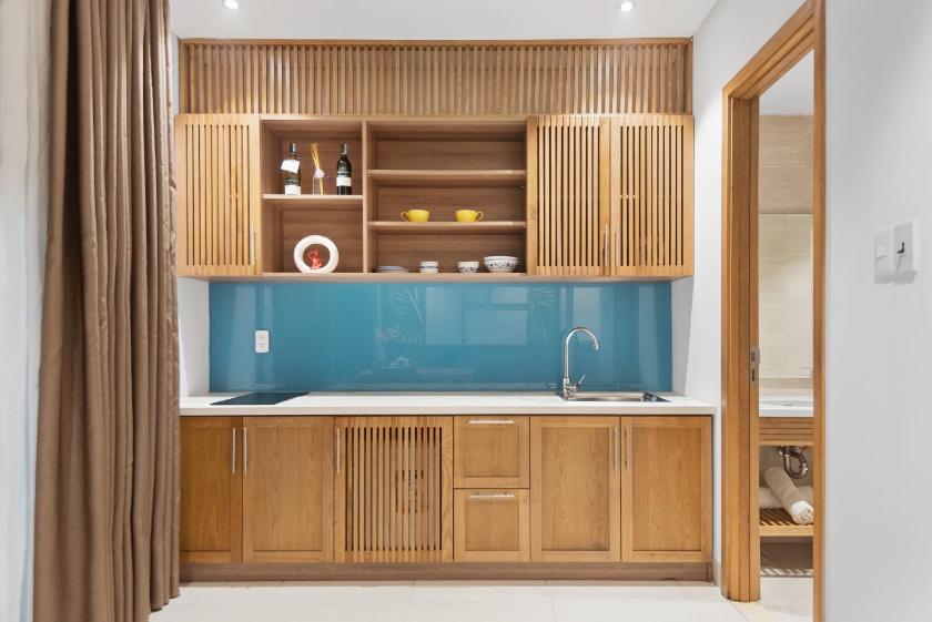 Phòng Deluxe (2 Người lớn + 1 Trẻ em) Phòng Deluxe (2 Người lớn + 1 Trẻ em)