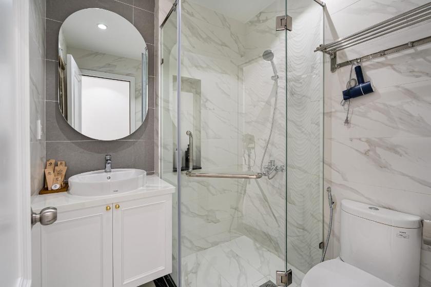 Phòng Có Giường Cỡ Queen Với Ban Công Phòng Có Giường Cỡ Queen Với Ban Công