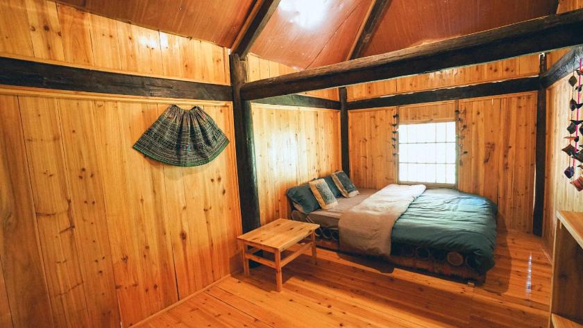 Phòng Deluxe Giường Đôi Có Ban Công Phòng Deluxe Giường Đôi Có Ban Công