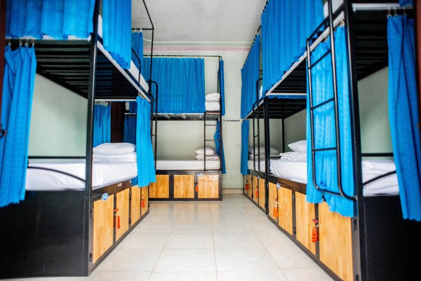 Giường Tầng Trong Phòng Ngủ Tập Thể Cho Nam Và Nữ Giường Tầng Trong Phòng Ngủ Tập Thể Cho Nam Và Nữ