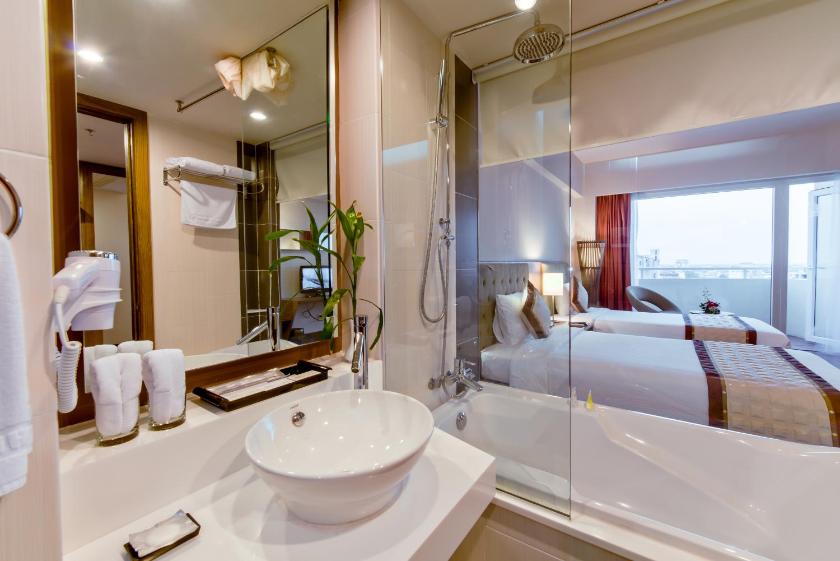 Phòng Deluxe 2 Giường Đơn Nhìn Ra Sông