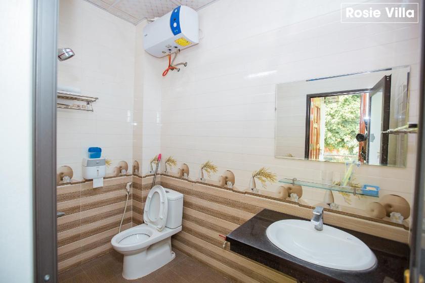 Phòng Deluxe Giường Đôi Có Ban Công Phòng Deluxe Giường Đôi Có Ban Công