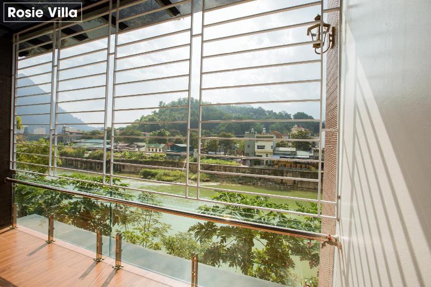 Phòng 4 Người Nhìn ra Hồ nước Phòng 4 Người Nhìn ra Hồ nước