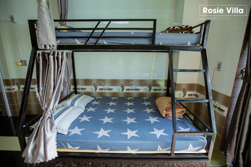 Giường Đơn trong Phòng ngủ tập thể Giường Đơn trong Phòng ngủ tập thể