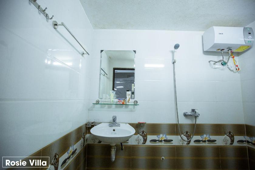 Phòng 4 Người Có Phòng Tắm Riêng Phòng 4 Người Có Phòng Tắm Riêng