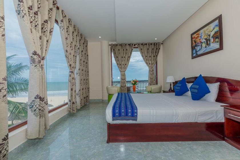 Suite Deluxe Nhìn Ra Biển Suite Deluxe Nhìn Ra Biển