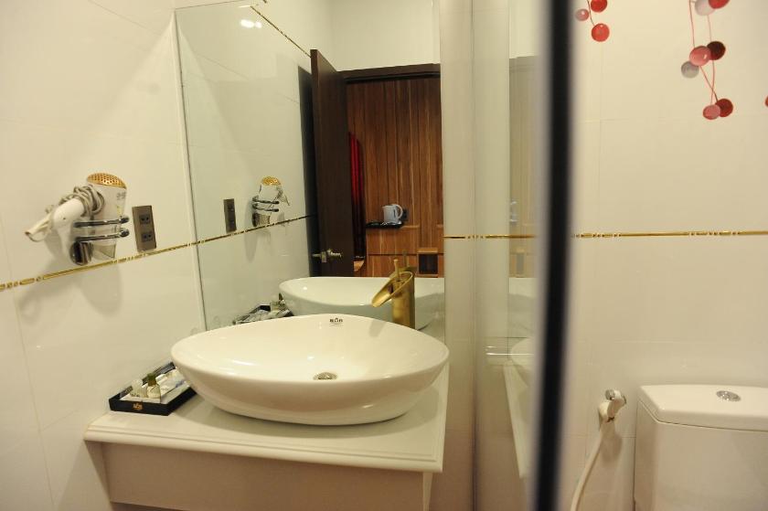 Phòng Có Giường Cỡ King Nhìn Ra Vườn Phòng Có Giường Cỡ King Nhìn Ra Vườn