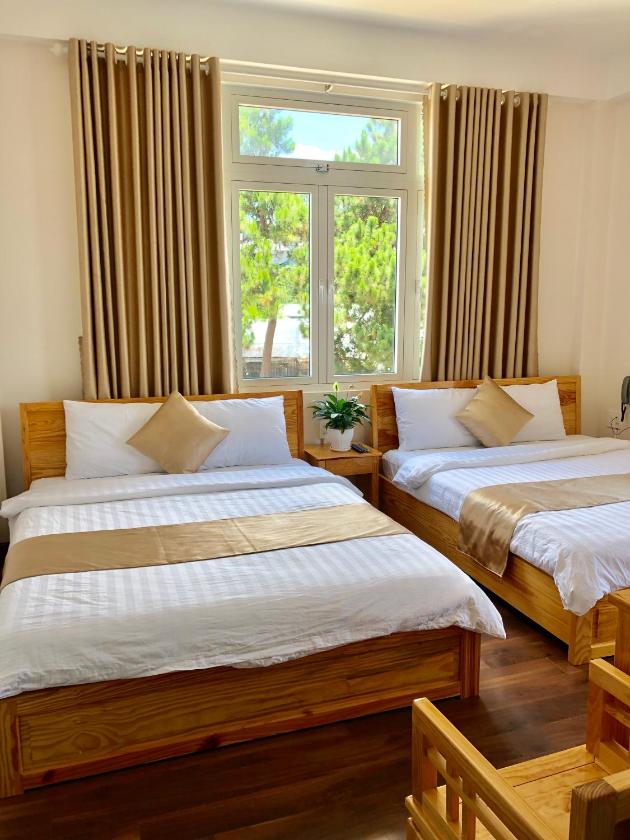 Phòng 4 Người Có Ban Công Phòng 4 Người Có Ban Công