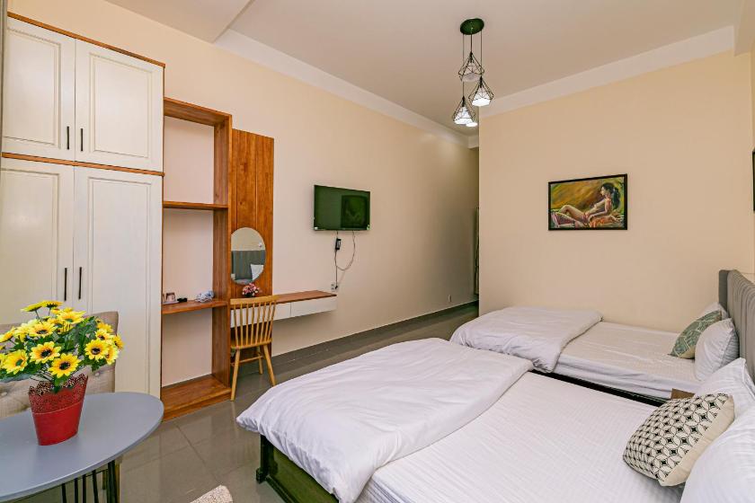 Phòng 4 Người Nhìn ra Hồ nước Phòng 4 Người Nhìn ra Hồ nước