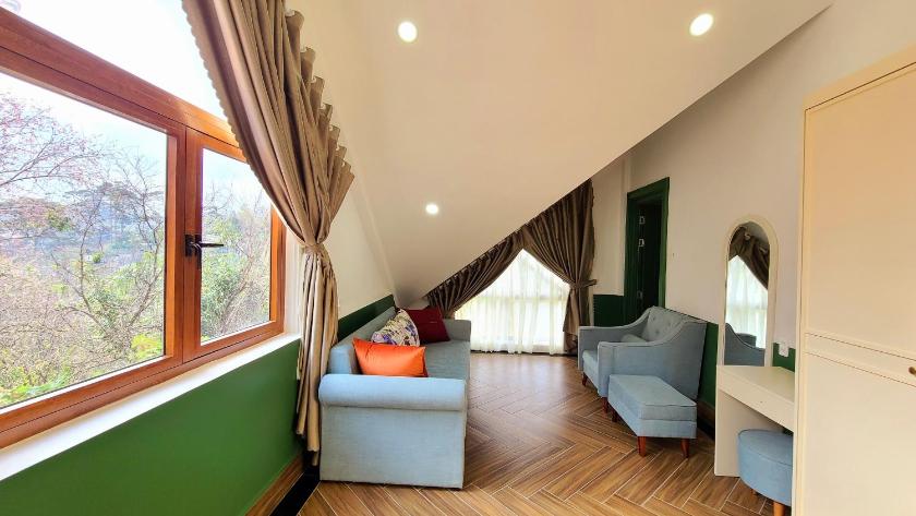 Superior King Room - Attic Superior King Room - Attic