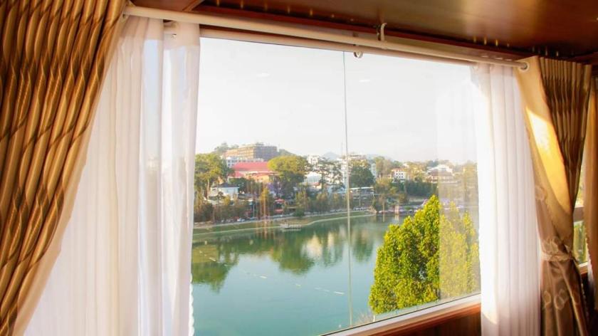 Căn hộ Deluxe Căn hộ Deluxe