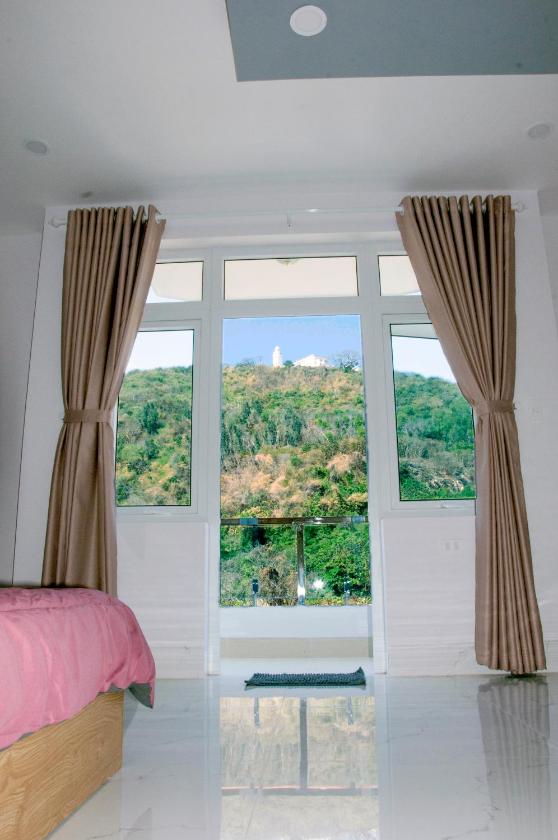 Căn hộ nhìn ra Núi Căn hộ nhìn ra Núi