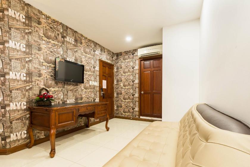 Suite Gia Đình Deluxe