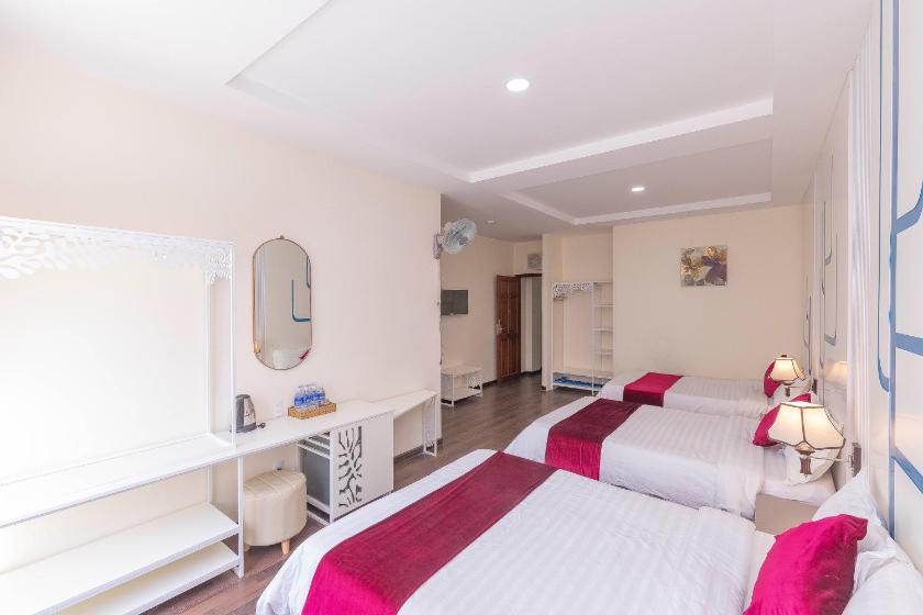 Phòng Deluxe Gia đình