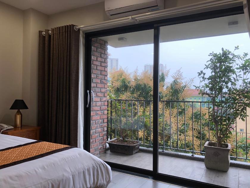 Phòng Có Giường Cỡ King Với Ban Công Phòng Có Giường Cỡ King Với Ban Công