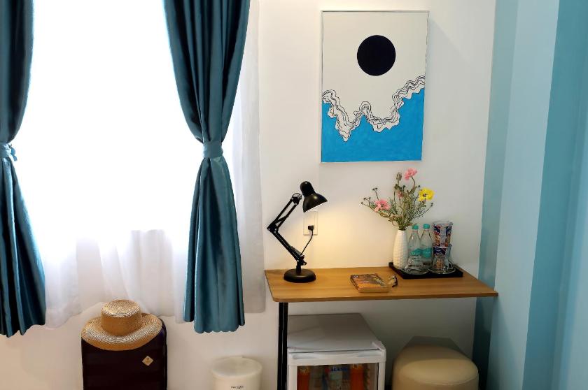 Phòng Ấm Cúng Có Cửa Sổ - Miễn phí giặt là 01 bộ quần áo/đêm