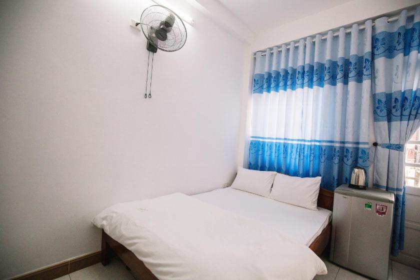 Phòng 3 Người Hạng Tiết Kiệm Phòng 3 Người Hạng Tiết Kiệm