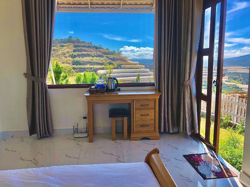 Phòng Giường Đôi Nhìn Ra Núi Phòng Giường Đôi Nhìn Ra Núi