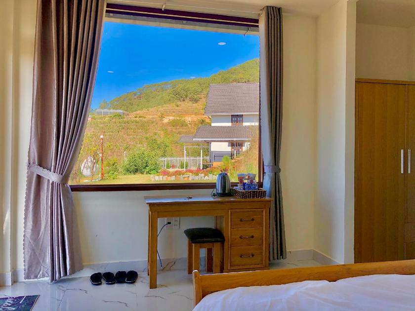 Phòng Giường Đôi Nhìn Ra Núi Phòng Giường Đôi Nhìn Ra Núi