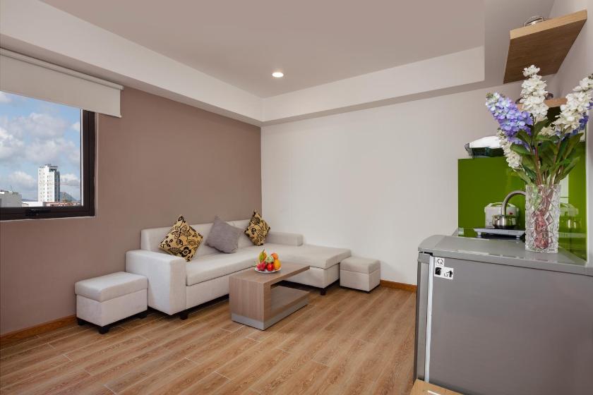 Suite Gia Đình Có Ban Công Suite Gia Đình Có Ban Công