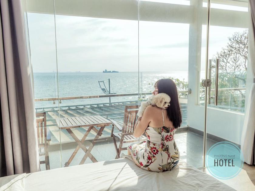 Phòng 4 Người Có Ban Công