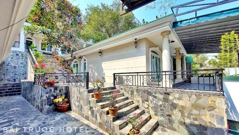 Phòng Deluxe Giường Đôi Nhìn Ra Biển