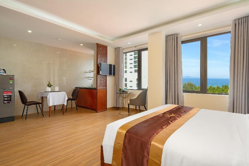 Studio Nhìn Ra Biển