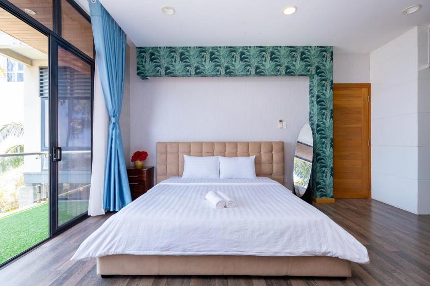 Biệt Thự Có Hồ Bơi Riêng Biệt Thự Có Hồ Bơi Riêng