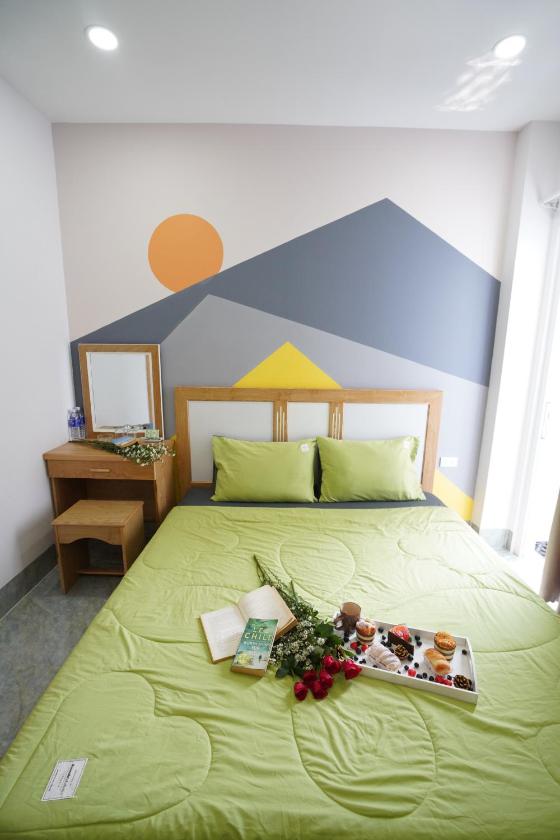 Phòng Deluxe (2 Người lớn + 1 Trẻ em) Phòng Deluxe (2 Người lớn + 1 Trẻ em)