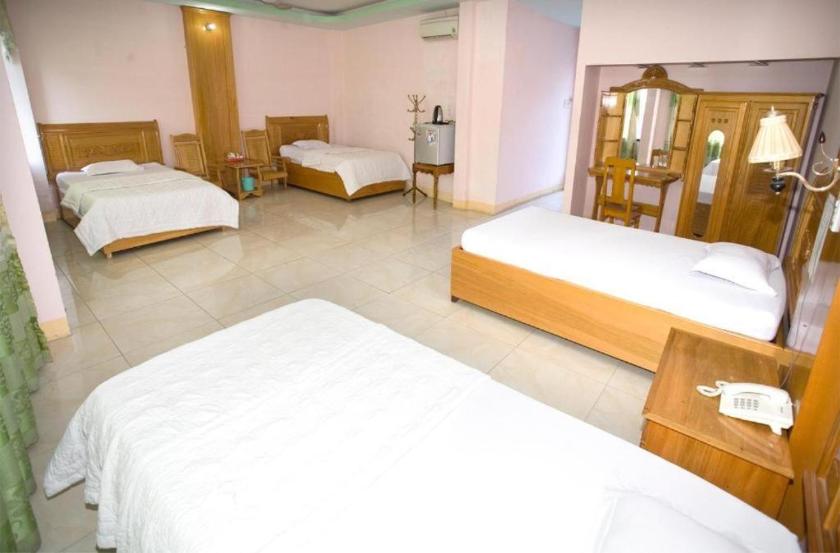 Phòng 4 Người Có Ban Công Phòng 4 Người Có Ban Công