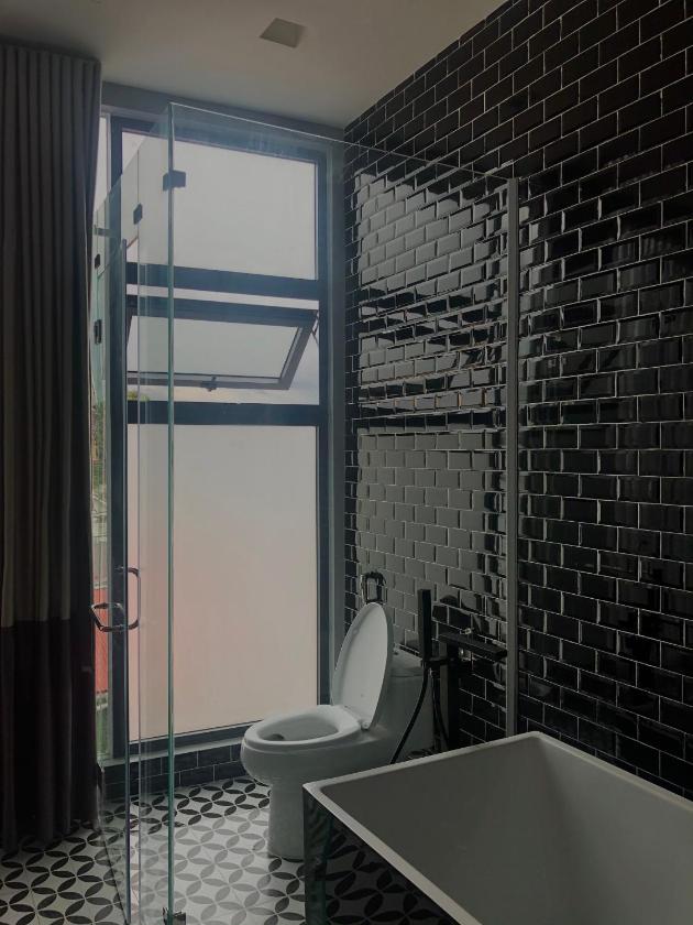 Suite Junior Nhìn Ra Cảnh Núi Non Suite Junior Nhìn Ra Cảnh Núi Non