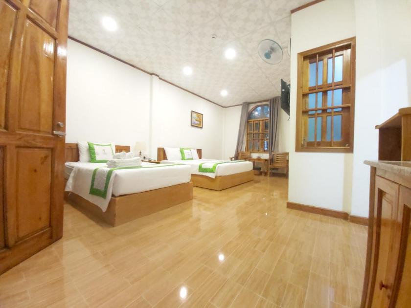 Phòng Giường Đôi Nhìn Ra Vườn Phòng Giường Đôi Nhìn Ra Vườn