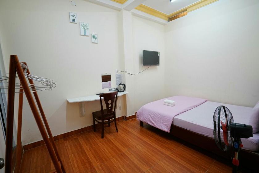 Phòng Deluxe Giường Đôi Có Ban Công Phòng Deluxe Giường Đôi Có Ban Công