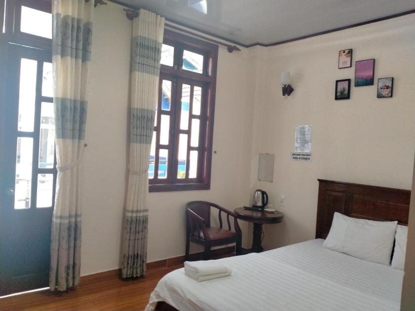 Phòng Deluxe Có Giường Cỡ Queen Phòng Deluxe Có Giường Cỡ Queen