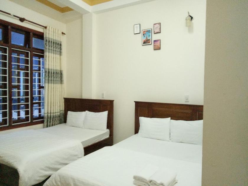 Phòng Deluxe Có Giường Cỡ Queen Phòng Deluxe Có Giường Cỡ Queen