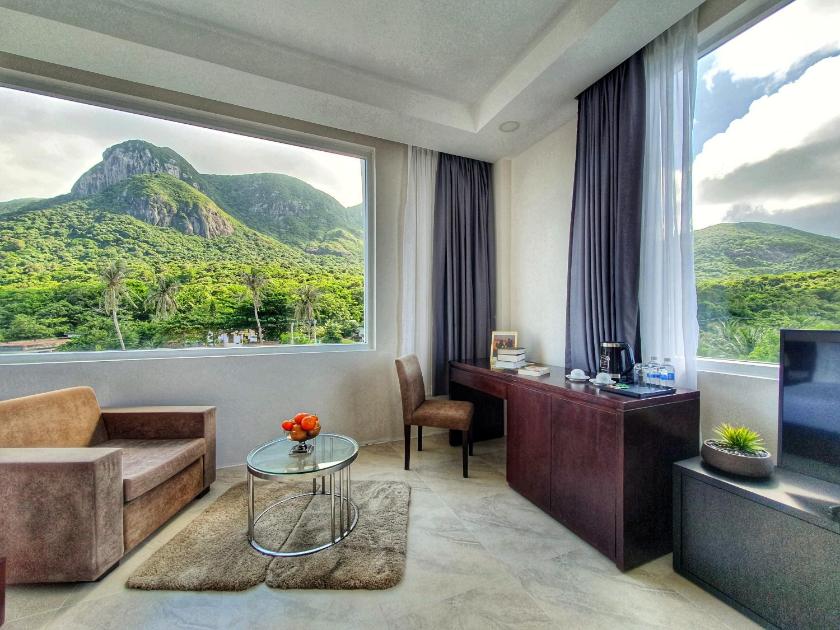 Phòng Premier Deluxe Nhìn Ra Núi Phòng Premier Deluxe Nhìn Ra Núi