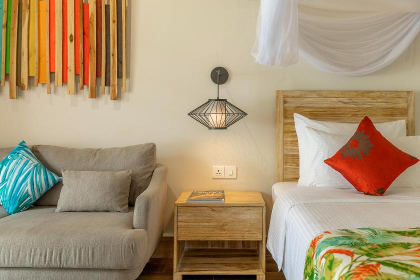 Seaview Bungalow with Two Single Beds