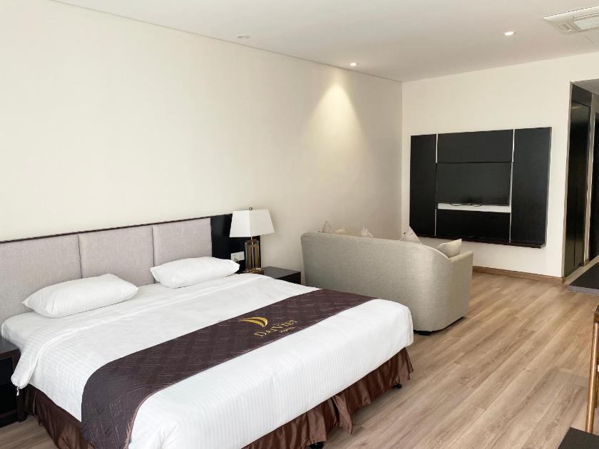 Studio Có Giường Cỡ King