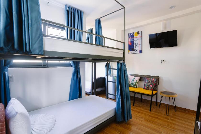 Giường Trong Phòng Ngủ Tập Thể Cho Cả Nam Và Nữ 6 Giường Giường Trong Phòng Ngủ Tập Thể Cho Cả Nam Và Nữ 6 Giường