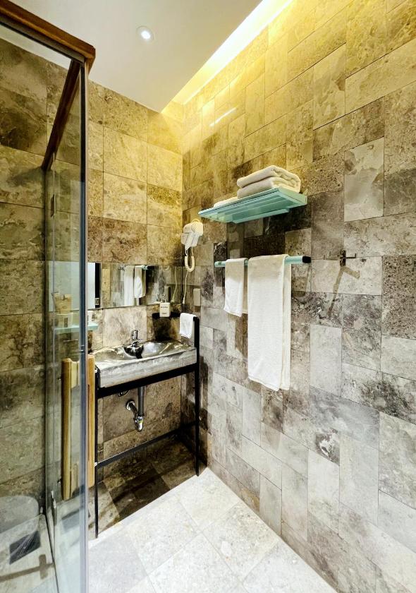 Phòng 2 Giường Đơn Với Phòng Tắm Riêng