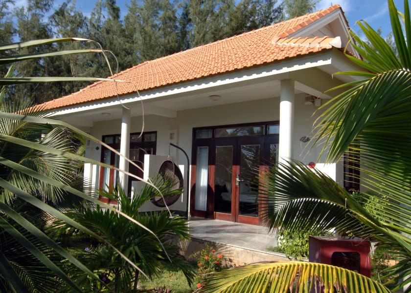 Bungalow - Nhìn Ra Bãi Biển