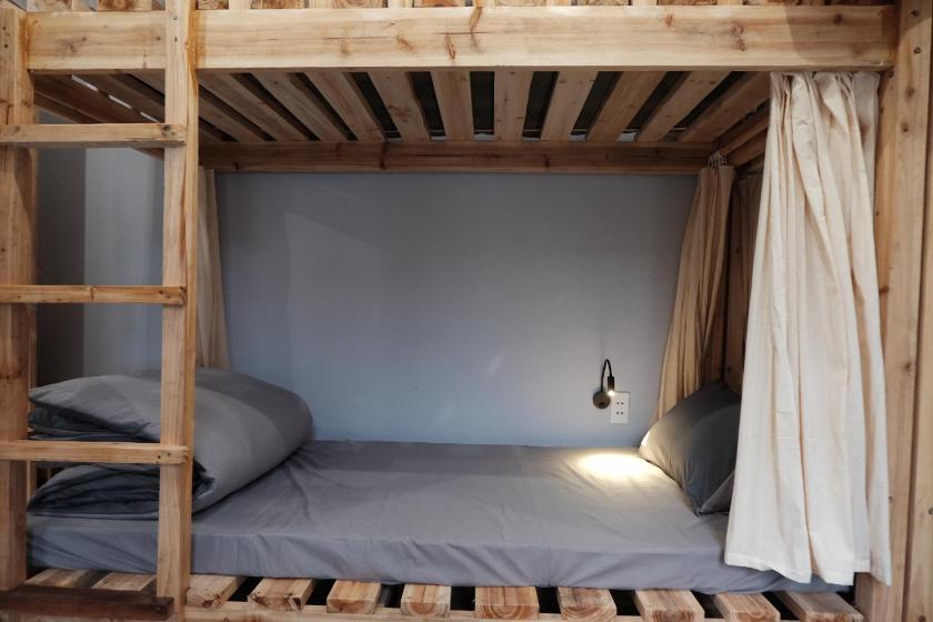 Giường Đơn trong Phòng ngủ tập thể