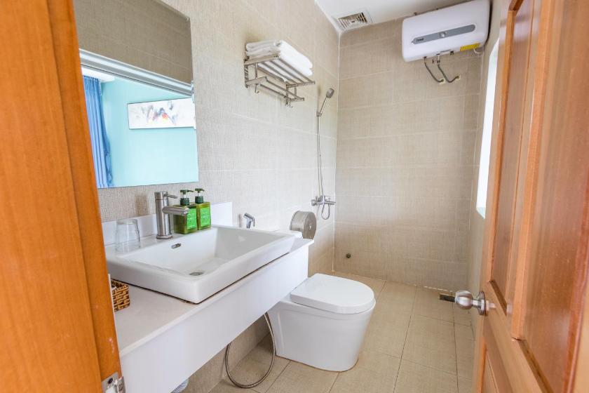 Phòng Có Giường Cỡ King Nhìn Ra Vườn Phòng Có Giường Cỡ King Nhìn Ra Vườn