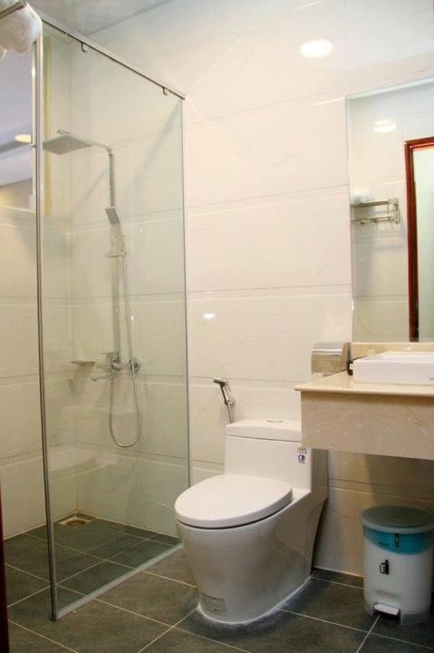 Phòng Deluxe Giường Đôi Nhìn Ra Hồ Nước Phòng Deluxe Giường Đôi Nhìn Ra Hồ Nước