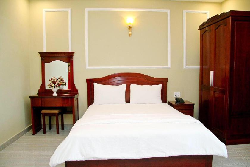 Phòng Deluxe Có Giường Cỡ Queen Phòng Deluxe Có Giường Cỡ Queen