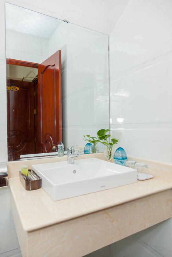 Phòng Deluxe 4 Người Phòng Deluxe 4 Người