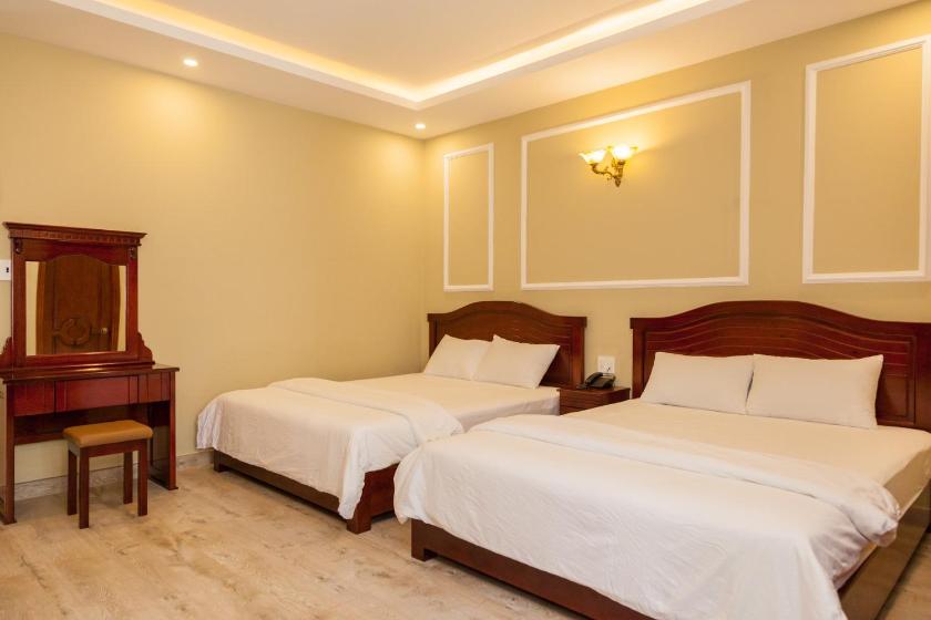 Phòng Deluxe 4 Người Phòng Deluxe 4 Người