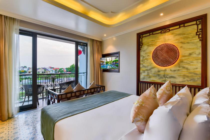 Phòng Luxury Giường đôi với Ban công và Tầm nhìn ra Sông